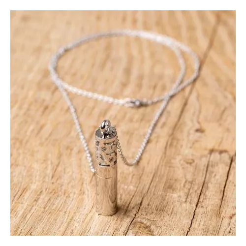 Collier à parfumer avec pendentif cylindrique