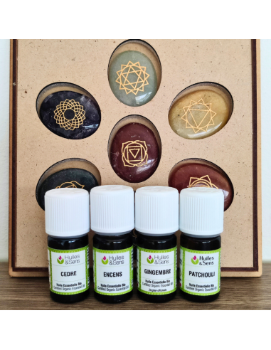 4 huiles essentielles Chakra Racine